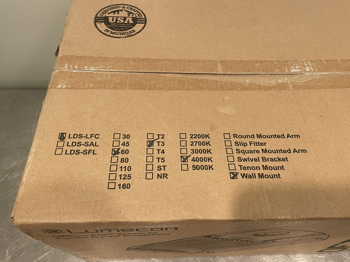 Lumecon Detroit LDS-LFC Large Full Cut Off LED Light Bronze 60W 8400 Lumens NEW!