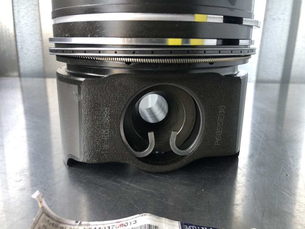 MTU X54403700013 Original Piston Assembly NEW!!! FREE SHIPPING!!!