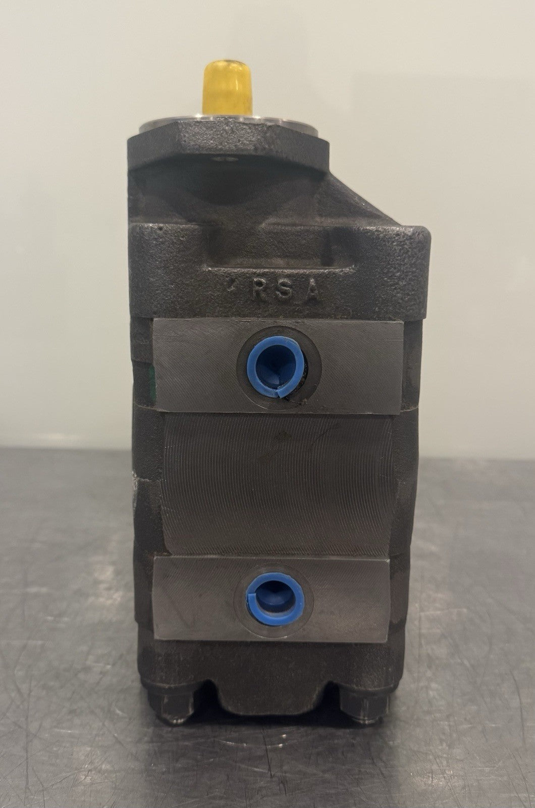 Hydraulic Pump 9 Spline Shaft 2 Bolt 98730260210 NEW! FREE SHIPPING!