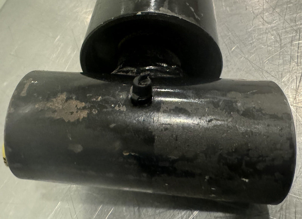 WCM2780060 Hydraulic Cylinder STK3481411A131 1.5” Rod NEW! FREE SHIPPING!