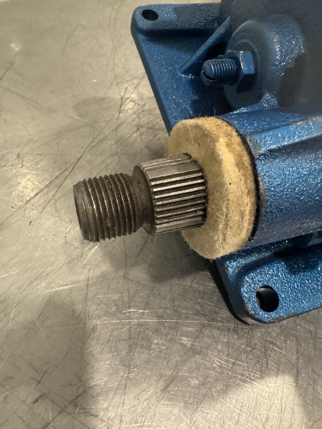 Caltric SS303 Steering Gear Box For Ford NO ARMS NEW! FREE SHIPPING!