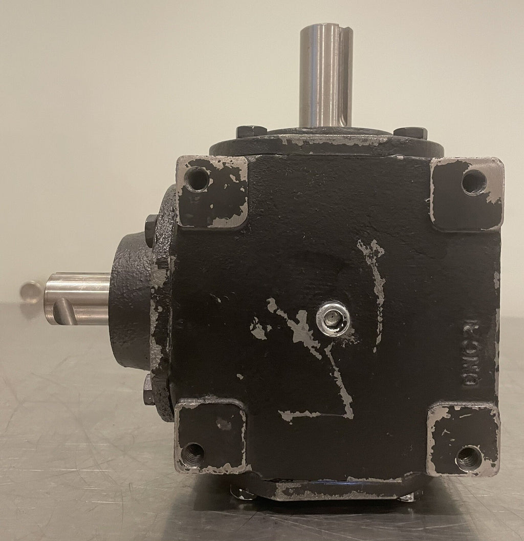 Hub City 0221-10826 Gear Reducer Model 150 1:1 Ratio NEW! FREE SHIPPING!