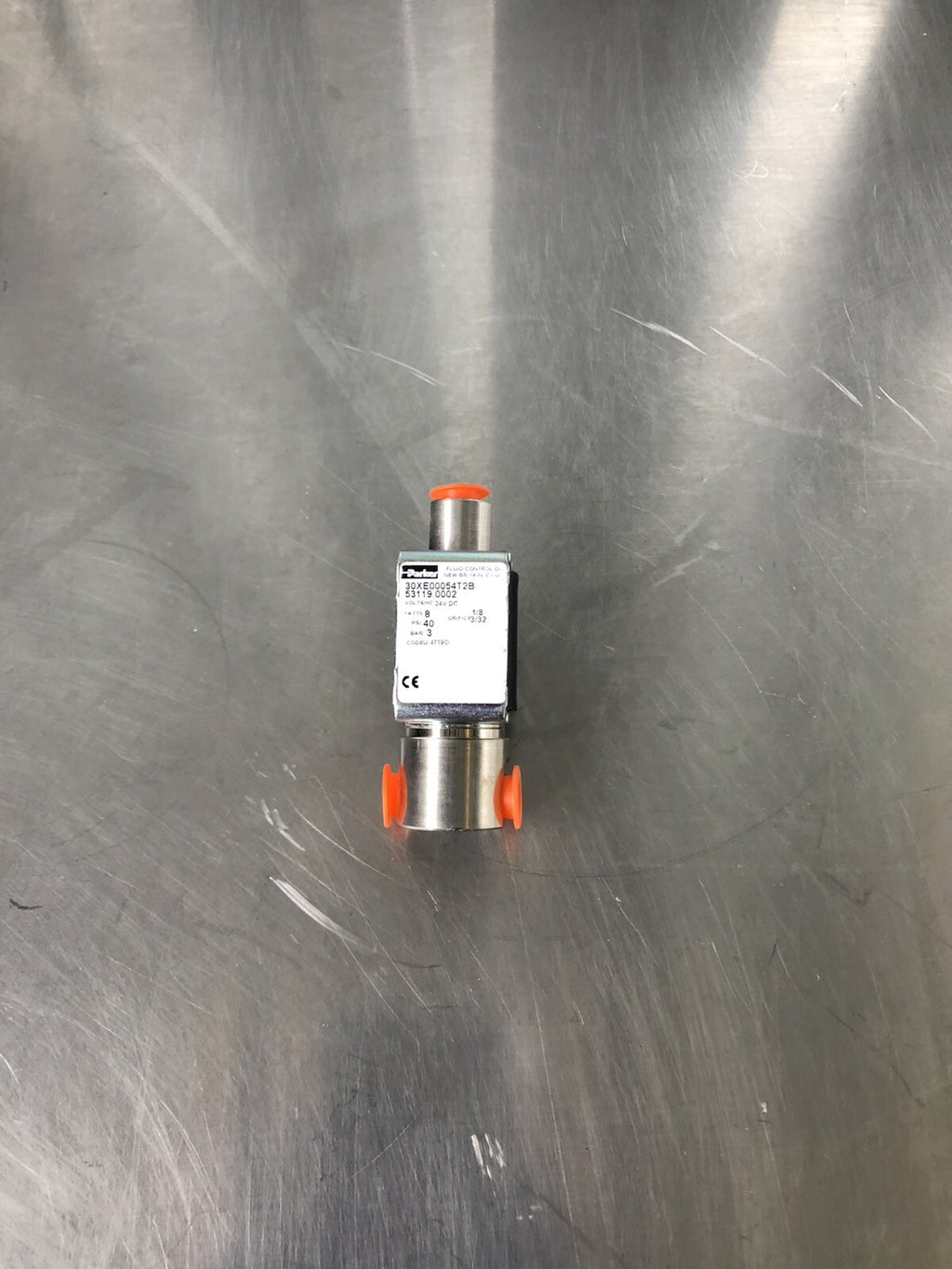 Parker 30XE00054T2B Solenoid 30 XE 00054T2B 24V 8 Watts 4t2b 24vdc NEW!!!
