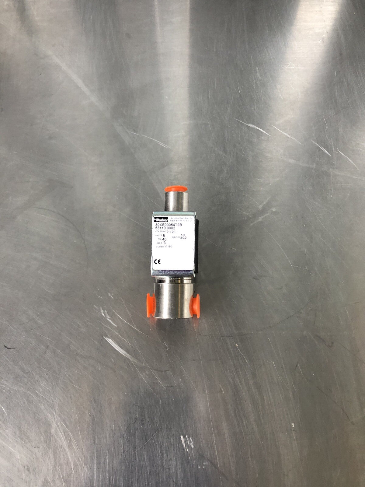 Parker 30XE00054T2B Solenoid 30 XE 00054T2B 24V 8 Watts 4t2b 24vdc NEW!!!