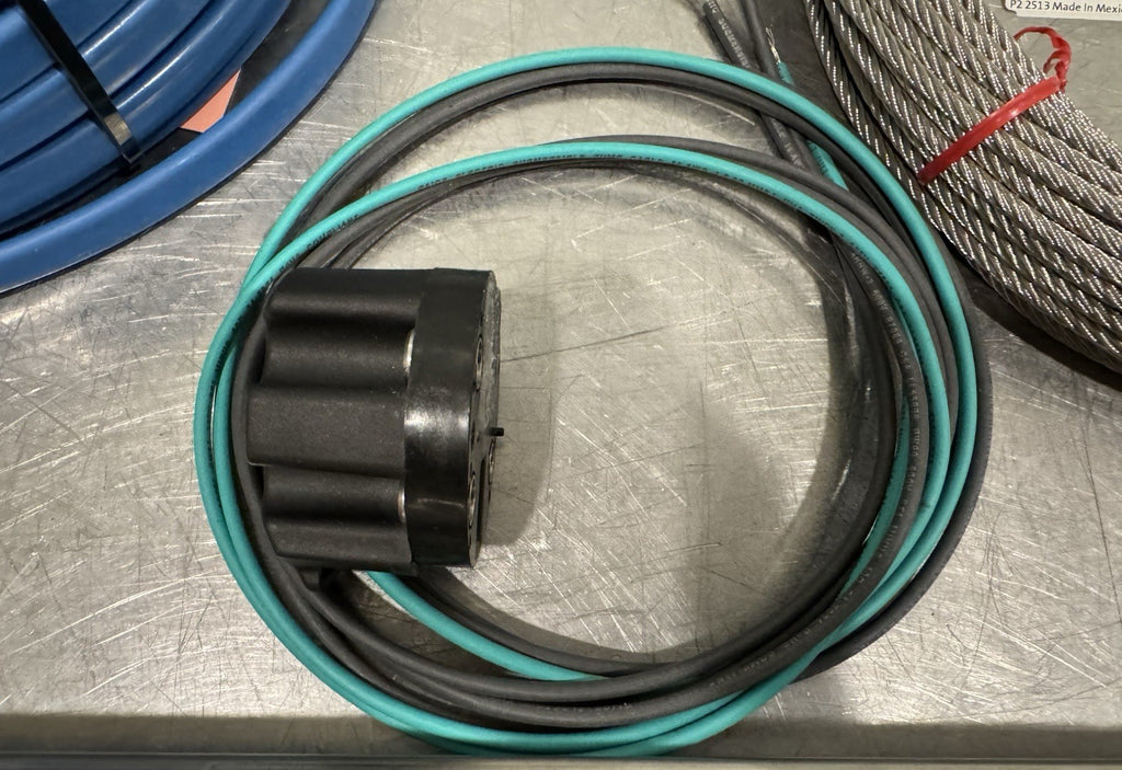 Grundfos 5 SQE05-180 Submersible Pump 96160175 W/ 150’ Cable & 150’ Wire NEW!