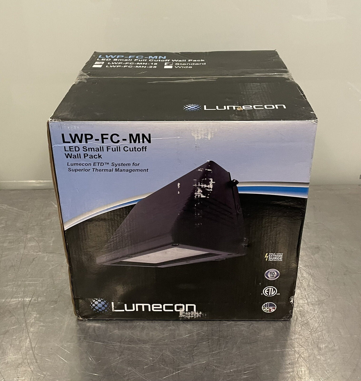 Lumecon Full Cut Off Mini Wallpack 14w 1633 Lumens 4000K Dark Bronze 120/277v