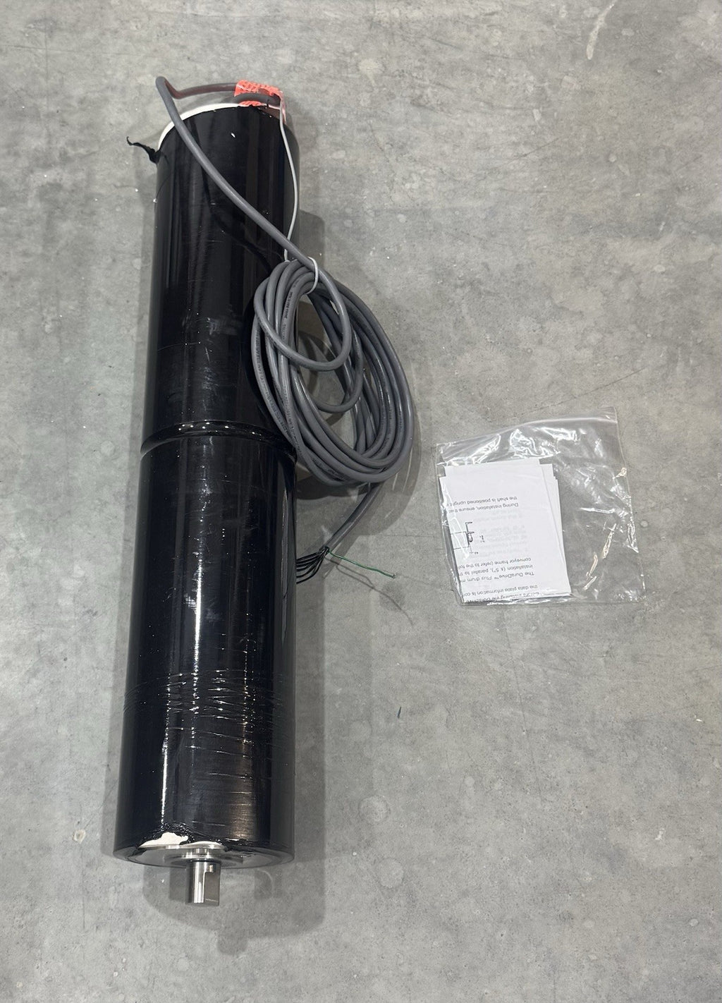 Sparks Conveyor Roller 460V 1.00/4P HP 1680 RPM Length 29.530 104 FPM NEW!