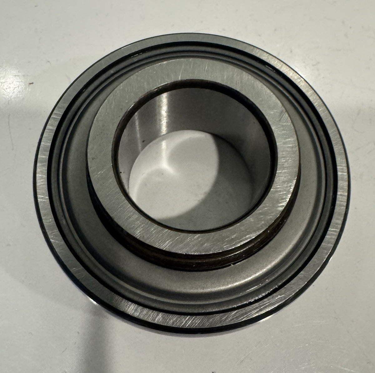 SKF YET 207-104 WU/VT357 Insert Bearing Genuine NEW! FREE SHIPPING!
