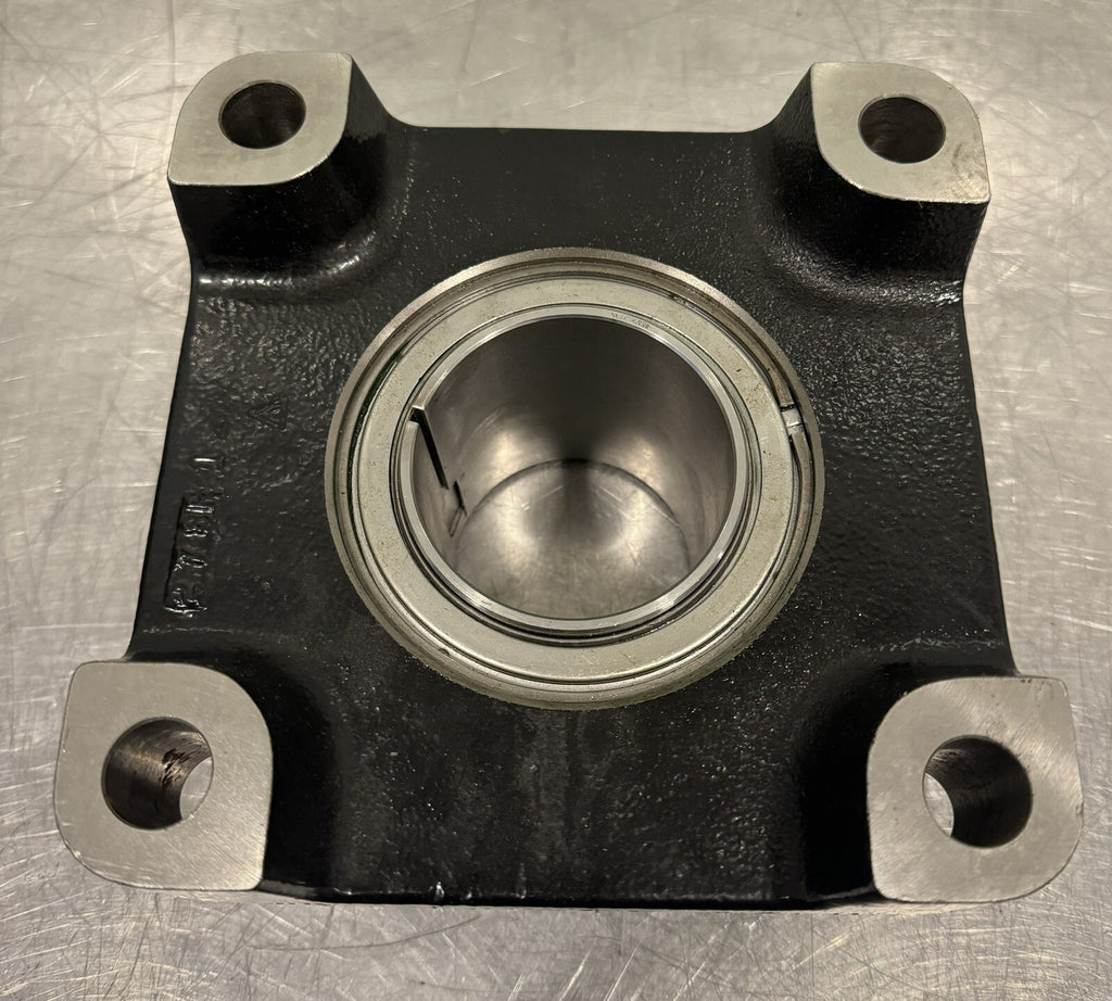 Rexnord EFB22647HHCK81A Link-Belt 2-15/16 Flange Roller Bearing NEW!