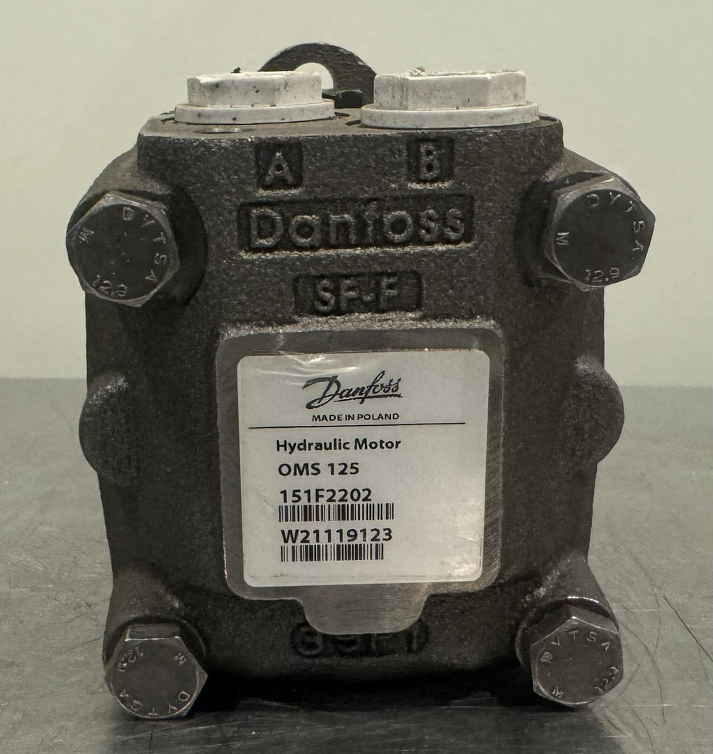 Danfoss 151F2202 Orbital Motor Hydraulic OMS 125 NEW! FREE SHIPPING!