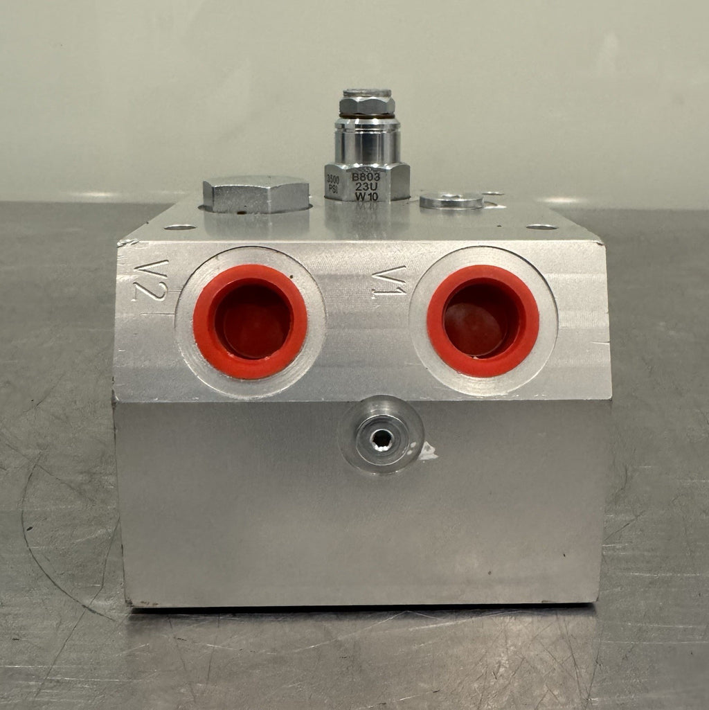 JLG 1001166997 Manifold Block Hydraulic NEW! FREE SHIPPING!