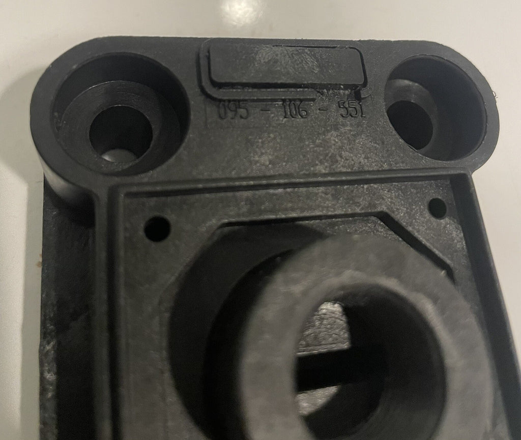 Warren Rupp 095-106-551 Sandpiper Main Air Valve Body S05/07/10 095.106.551 NEW!