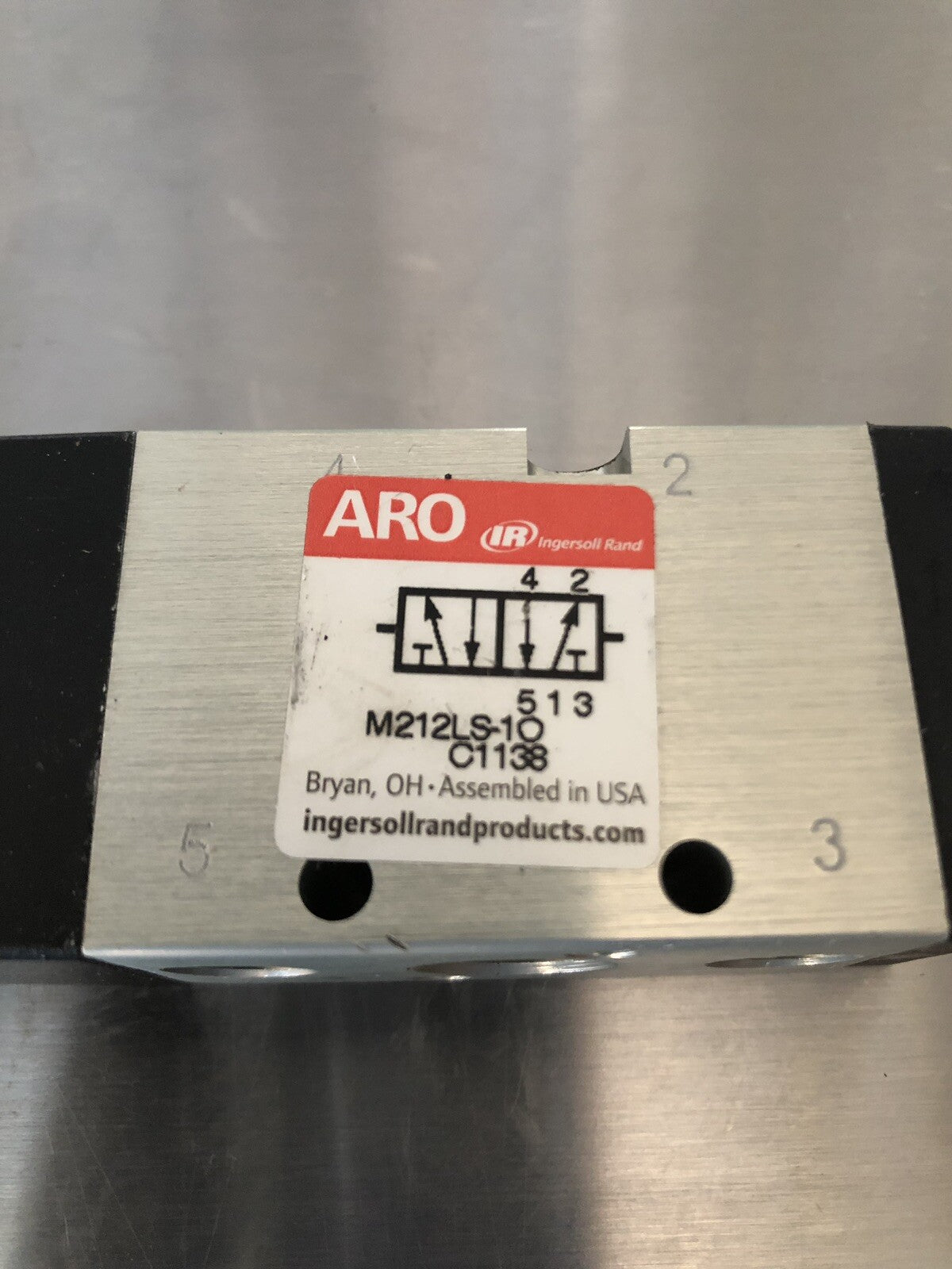 ARO M212LS-1O Ingersol Rand Manual Air Control Valve 1/4 NPT NEW! FREE SHIPPING!