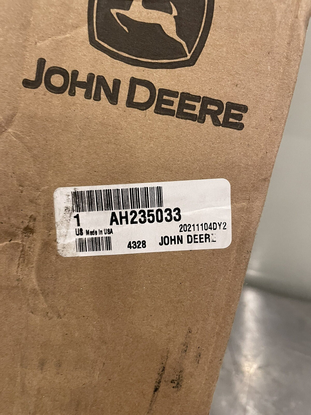 John Deere AH235033 RH Cornhead Gathering Chain Poly Guide NEW! FREE SHIPPING!