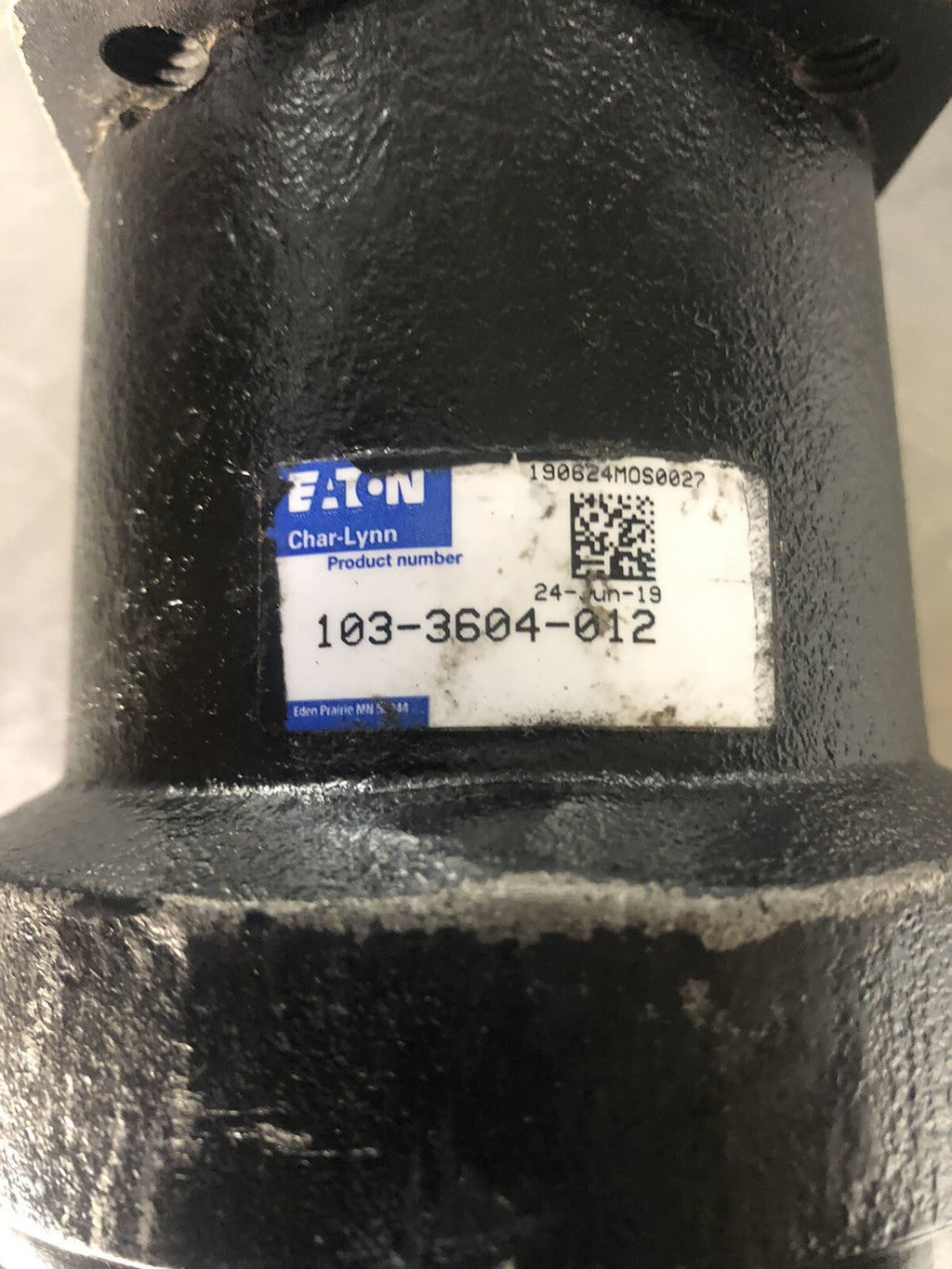 Eaton 103-3604-012 Char Lynn Hydraulic Spool Valve Motor S Series NEW!