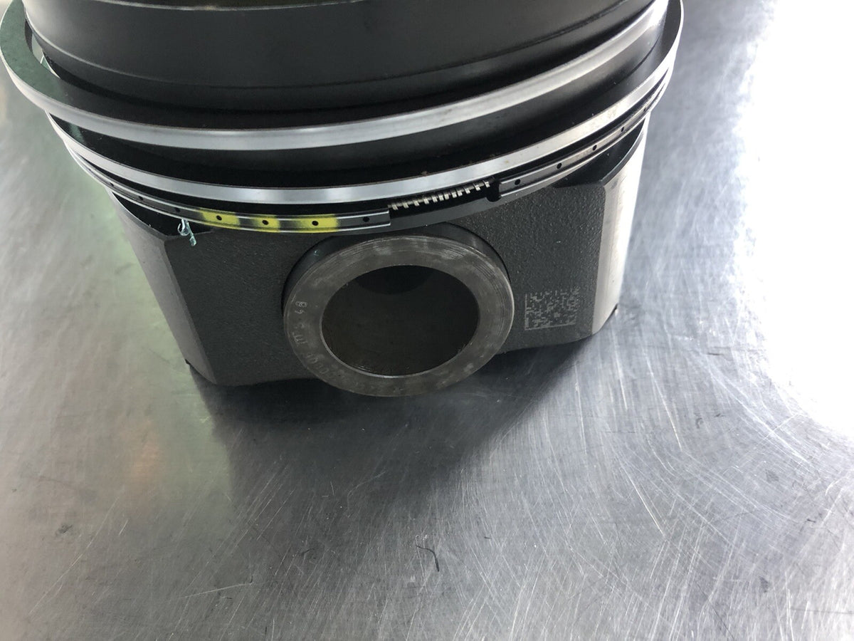 MTU X54403700013 Original Piston Assembly NEW!!! FREE SHIPPING!!!