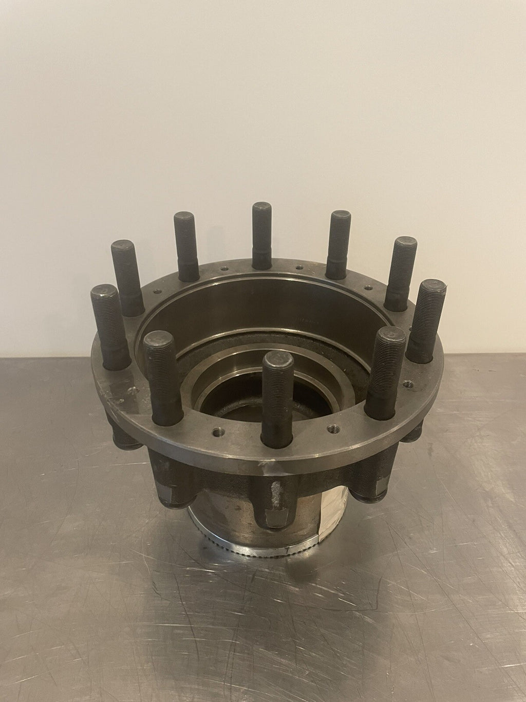 MT17H Hub Assembly NEW WITH TAGS!! FREE SHIPPING!