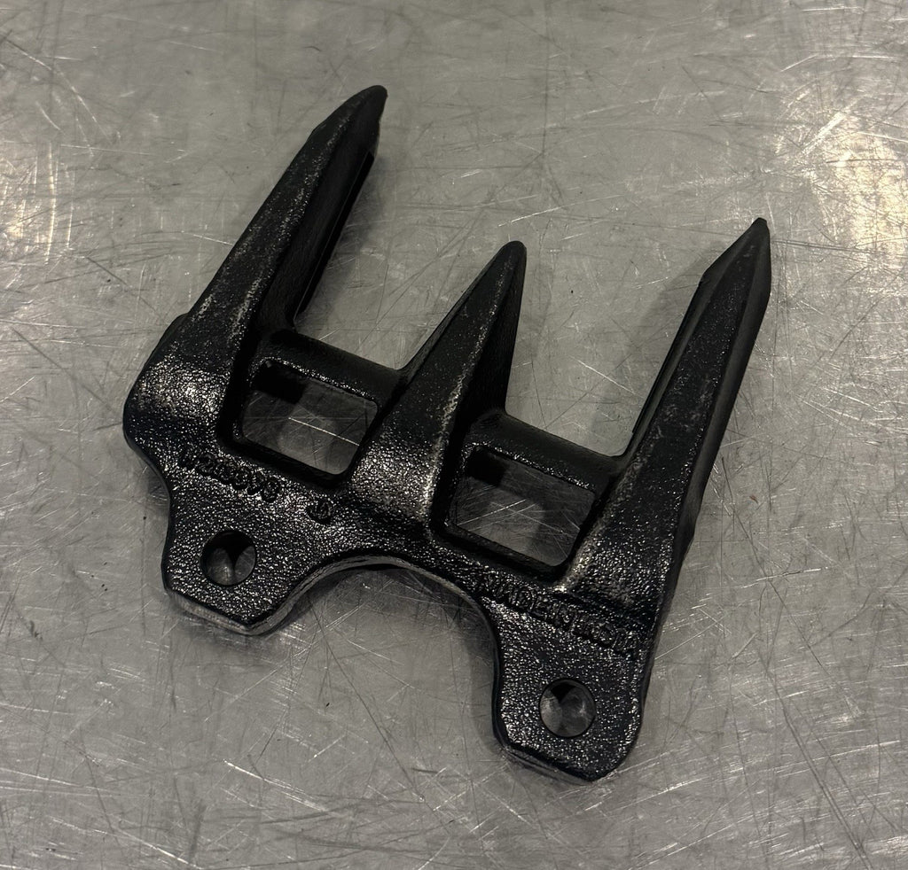 John Deere H213398 Knife Guards Blunt Points NEW! FREE SHIPPING!