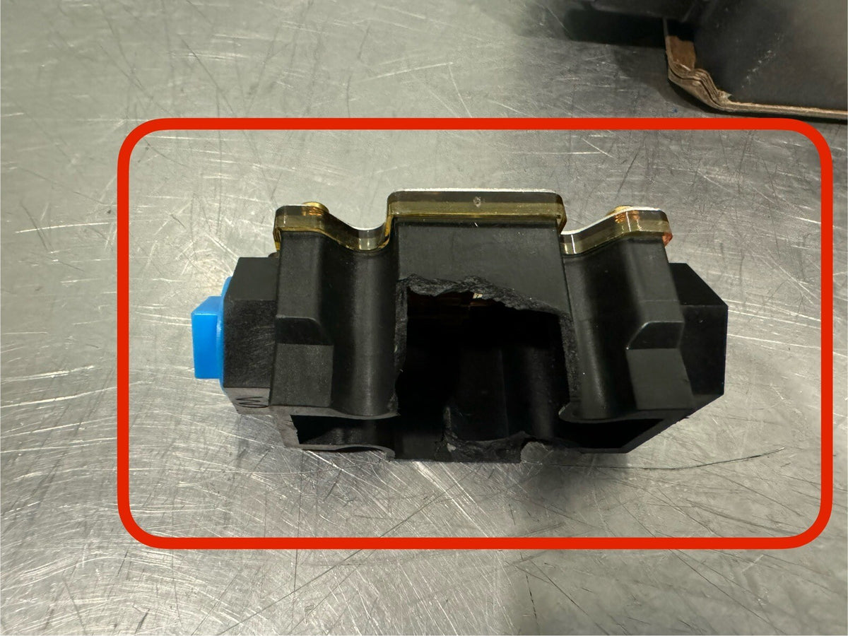 Eaton DG5V-8-H-6C-M-FW-B-10 Hydraulic Directional Control Valve NEW!