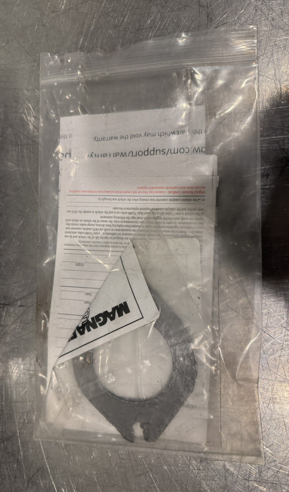 Magnaflow 454000 California Compliant Direct Fit Catalytic Converter NEW IN BOX!