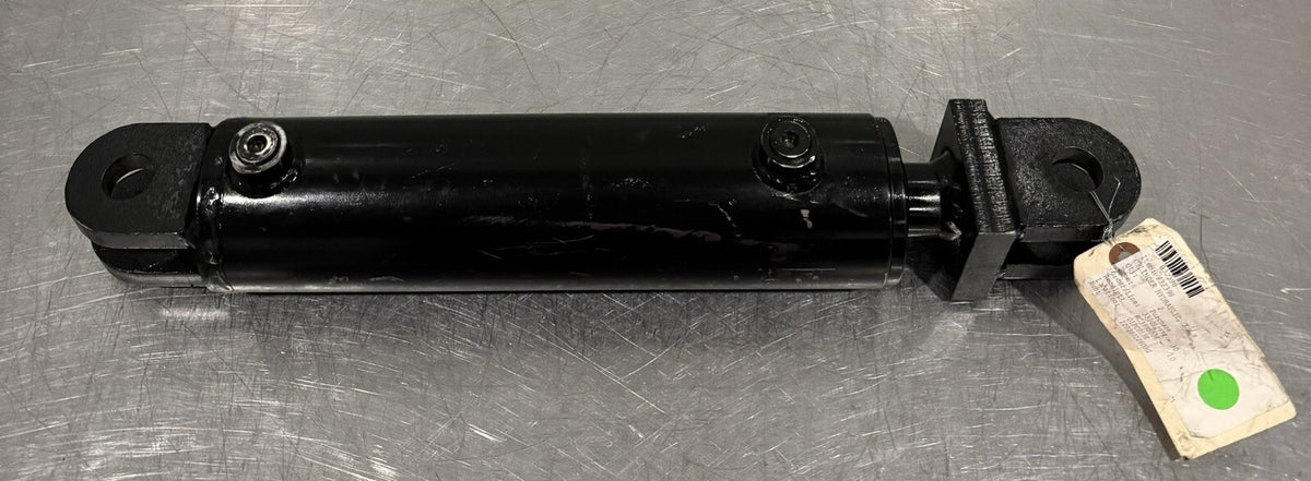 832398 Hydraulic Cylinder Progress Rail 3 X 8 NEW! FREE SHIPPING!