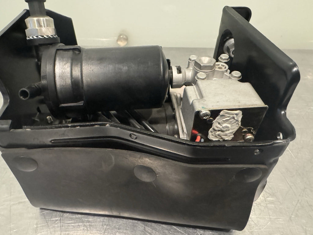 Air Ride Suspension Compressor Pump NEW! FREE SHIPPING!