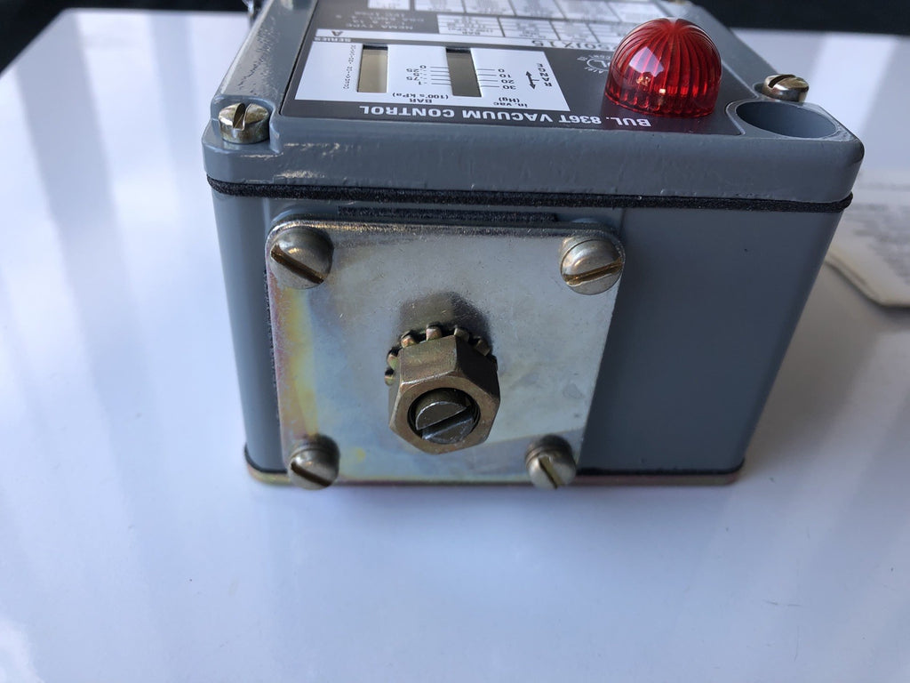 Allen Bradley 836T-T250JX15 Pressure Control Switch NEW IN BOX