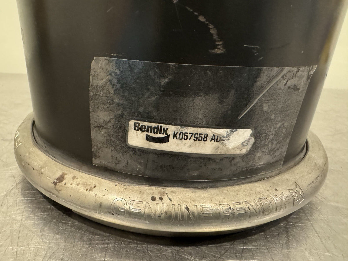 Bendix K057958 Air Brake Drier Cartridge AD-IP NEW! SHIPS FREE!