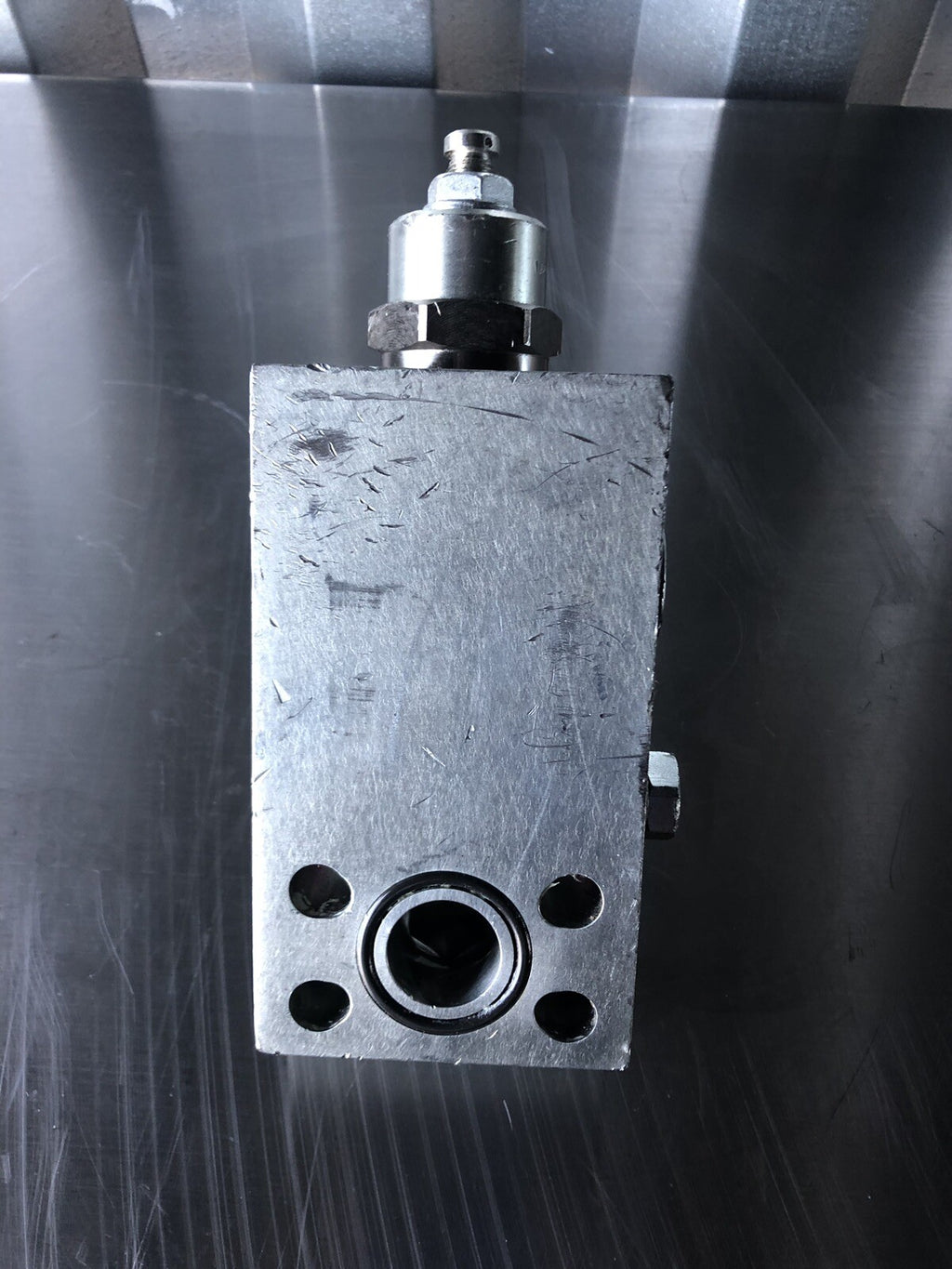 Eaton Vickers 1CEBL356F1635P Hydraulic Valve Block NEW!!! FREE SHIPPING!!!