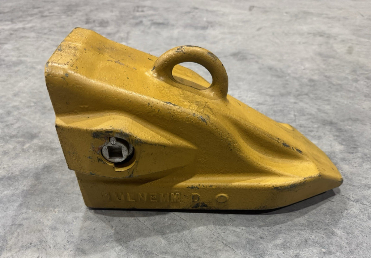 Caterpillar 539-5720 CAT Bucket Tip Tooth Genuine NEW! FREE SHIPPING!