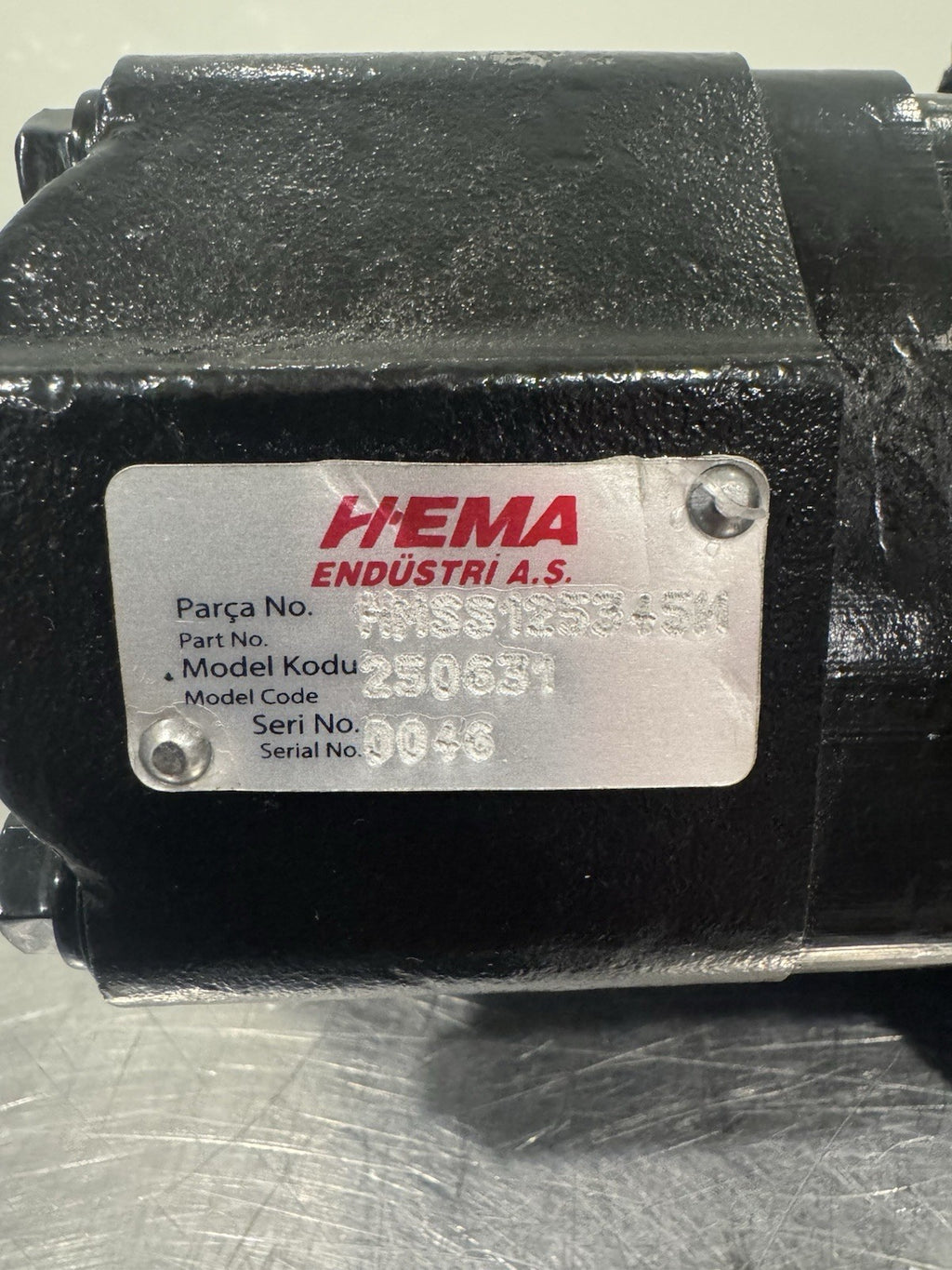Hema JLG 1001313981 Drive Kit 1001300343 Hydraulic Motors NEW! FREE SHIPPING!