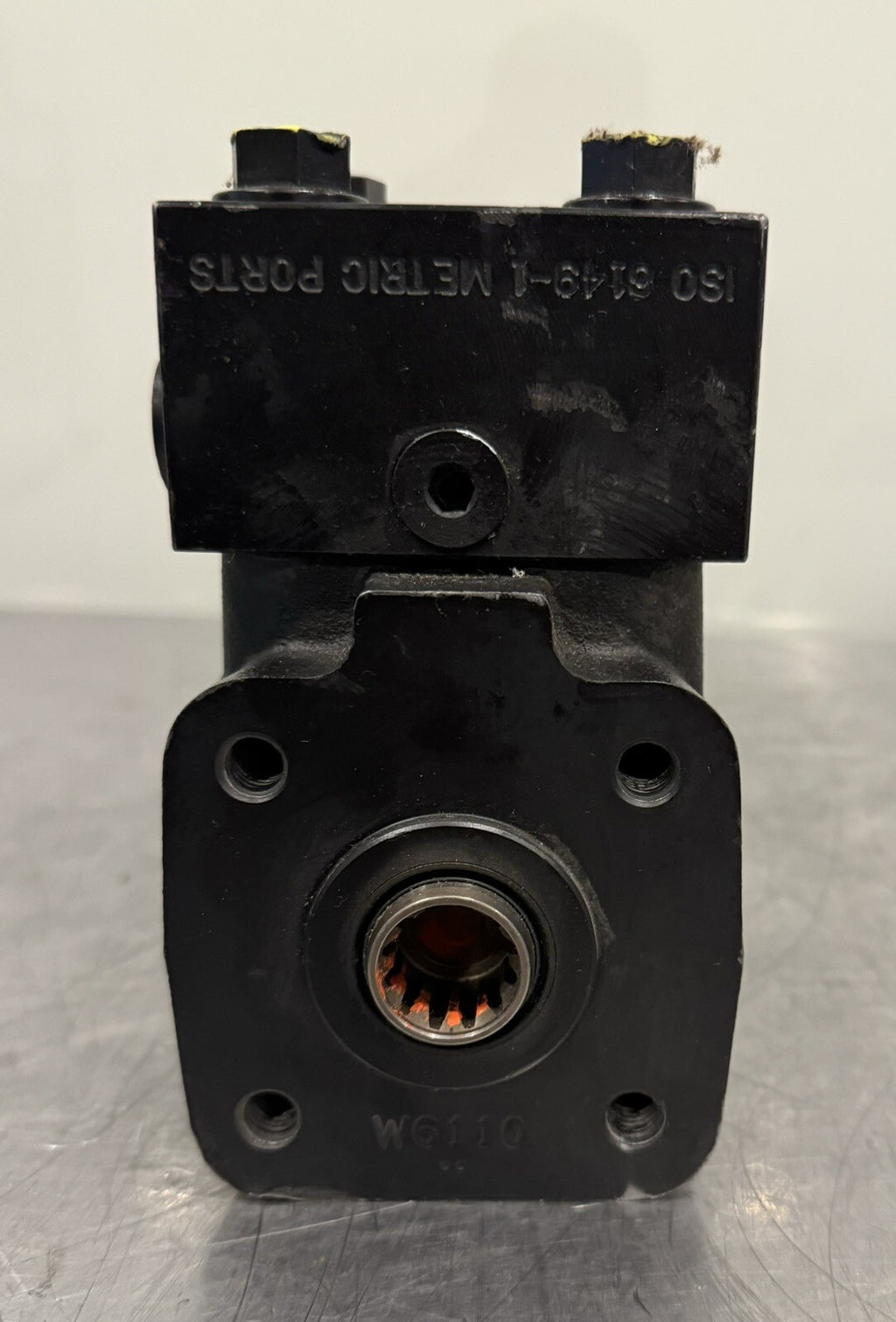 Eaton AT488782 John Deere Steering Control Hydraulic Pump Valve ASSY NEW!