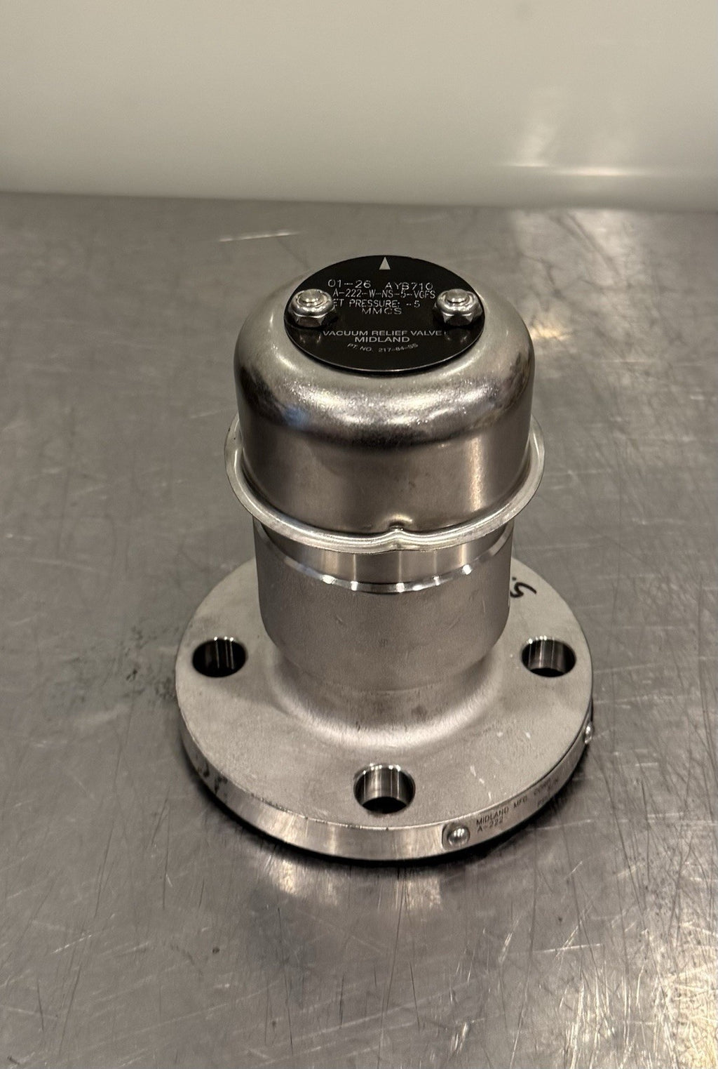 Midland A-222-W-NS-5-VGFS Vacuum Relief Valve 217-84-SS NEW! FREE SHIPPING!
