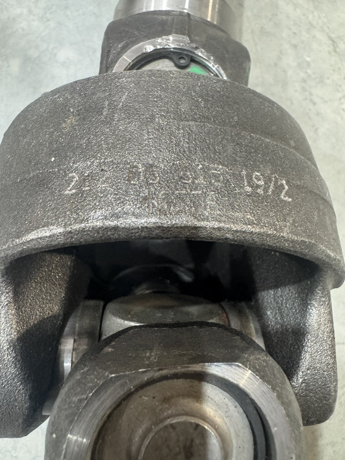 212.06.615.19 Dana Spicer Double U-Joint Shaft Off Highway NEW! FREE SHIPPING!