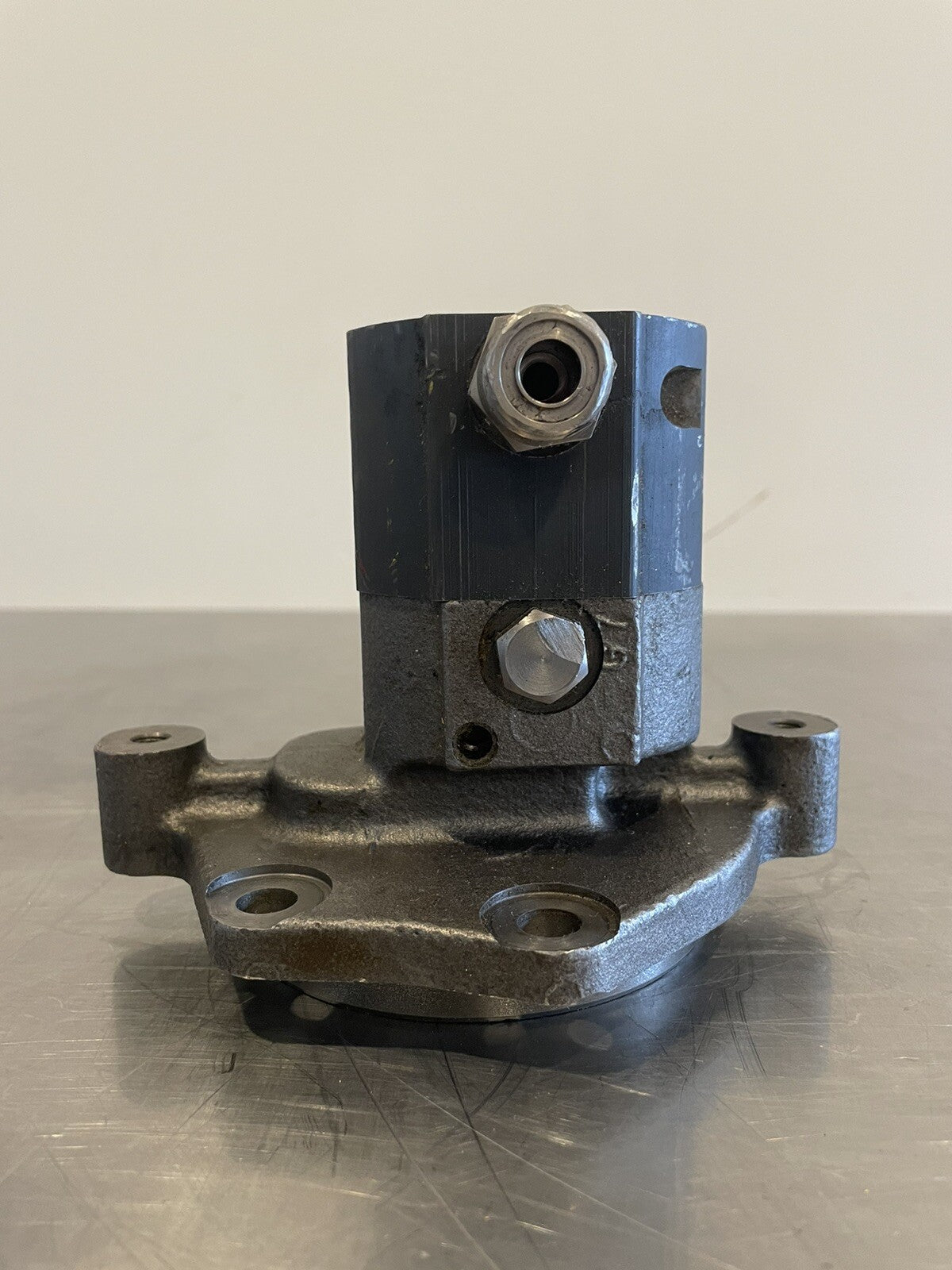 Concentric DZ107852 John Deere Fuel Pump USED! FREE SHIPPING!!