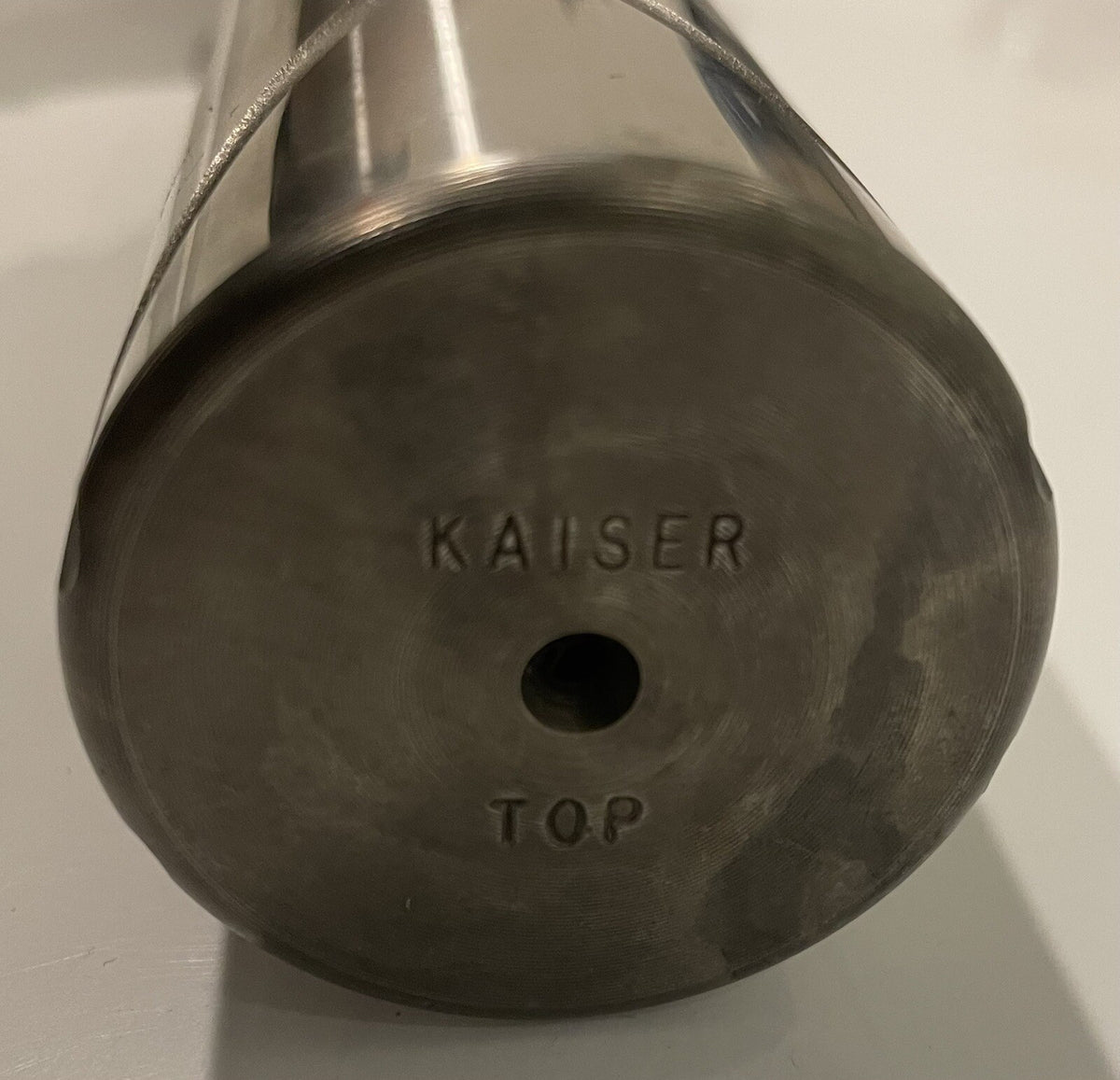 Kaiser Shaft 111865 Pin Grooved Keyed 9” Roughly NEW! FREE SHIPPING!
