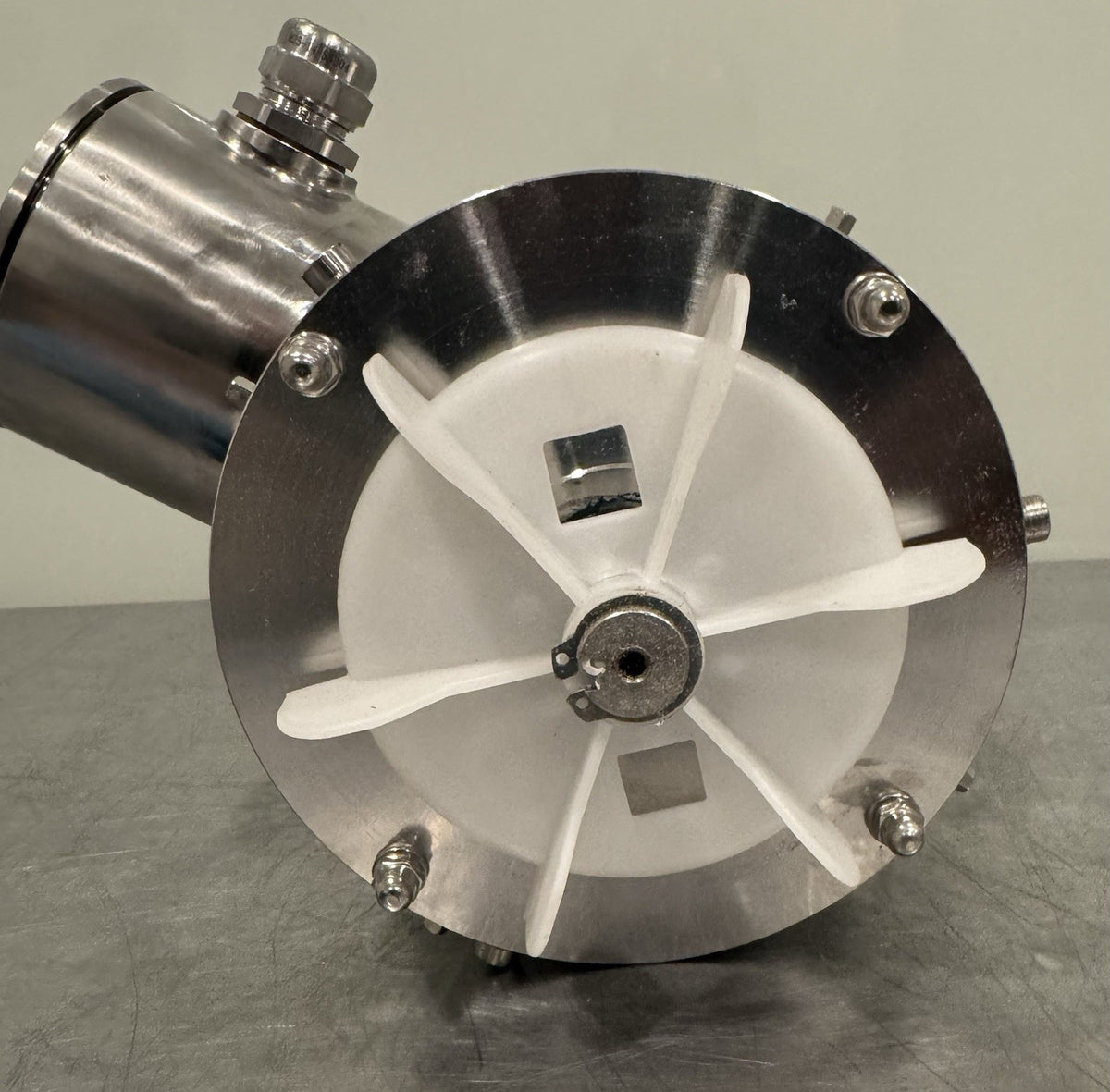 Boston Gear G00628 Motor 2HP 230/460V 190/380V KUTFSS NEW! FREE SHIPPING!