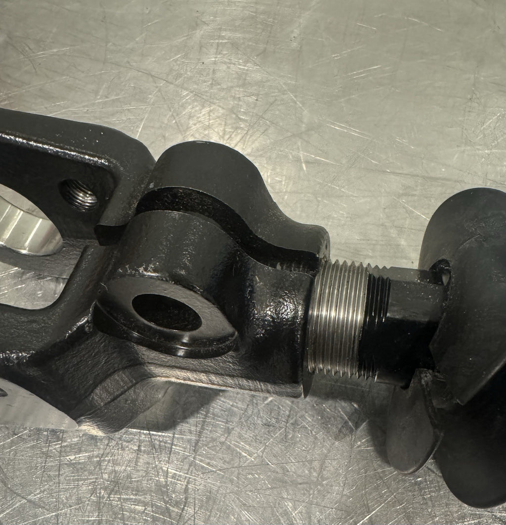 Tilt Cylinder Hydraulic Toyota Forklift NEW! FREE SHIPPING!