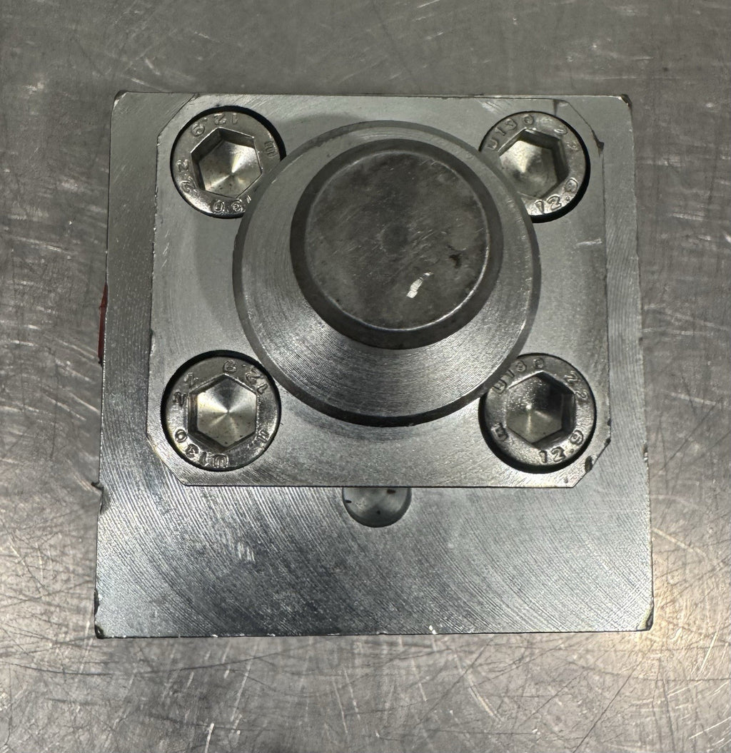 Parker 8F3868F Hydraulic Valve Manifold NEW! FREE SHIPPING!