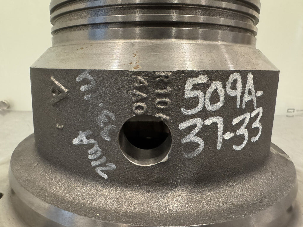 R541381 John Deere Differential Intermediate Housing NEW! FREE SHIPPING!