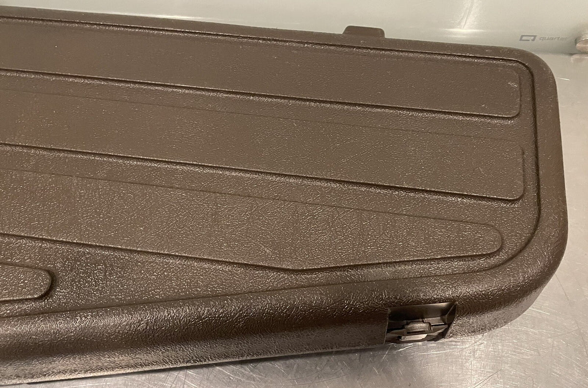 Peavey Molded Guitar Case Brown Strat Style USED! FREE SHIPPING!