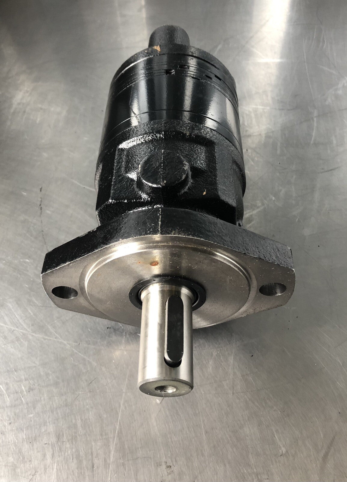 Parker TB0165AY260AAAA Hydraulic Motor NEW! FREE SHIPPING!!