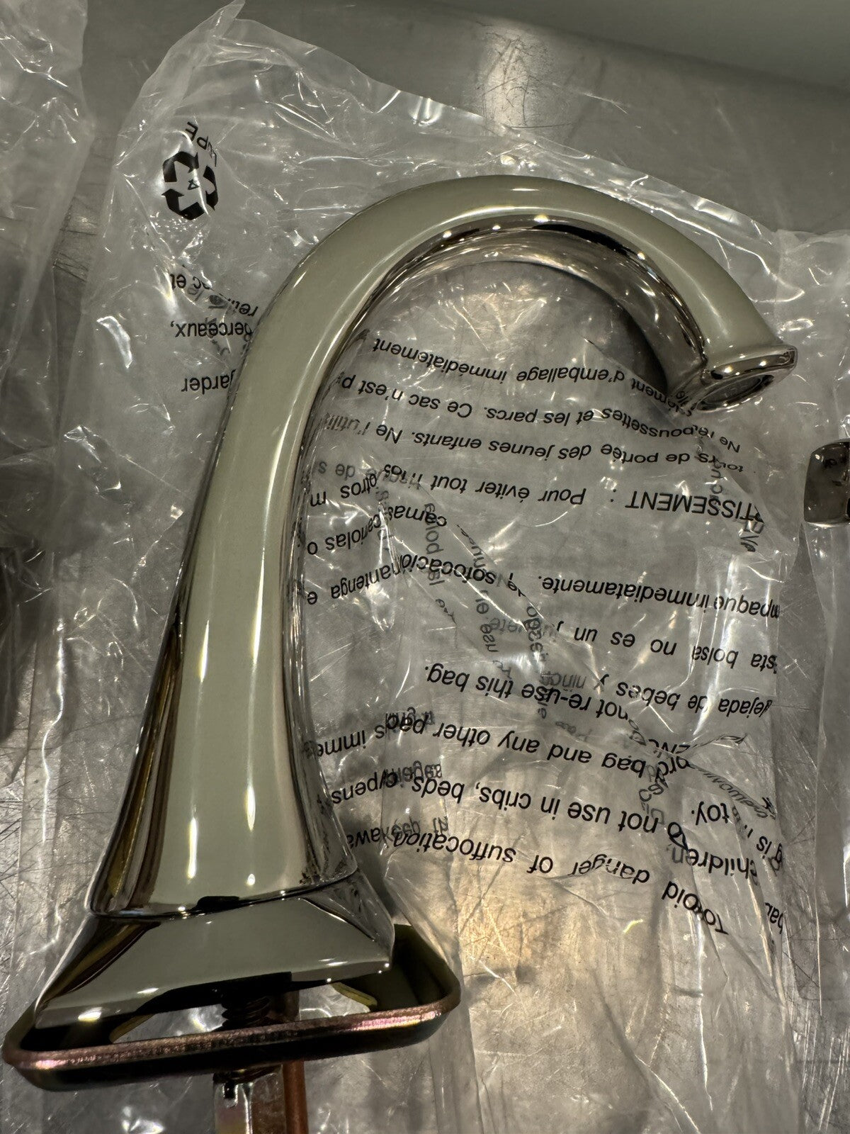 Luxart PO2418DE-PUPN Bathroom Faucet Polished Nickel Widespread Deck Mount NEW!