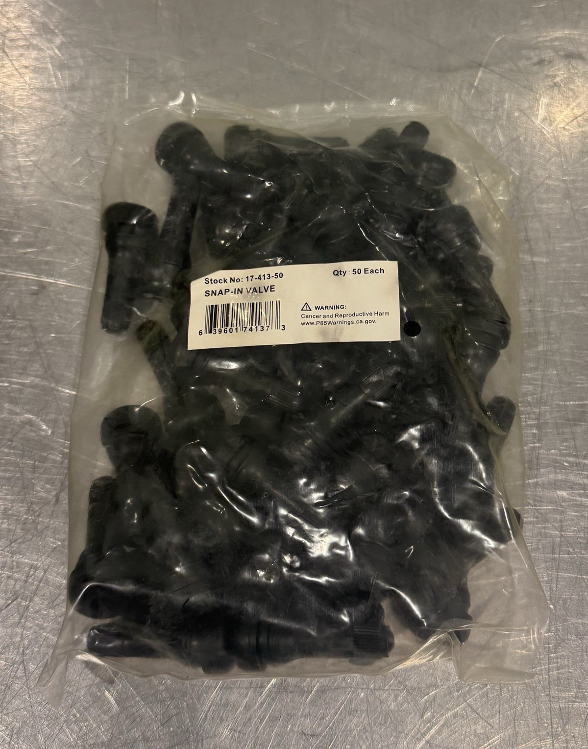 17-413-500 Snap-In Valve EPDM Rubber Tire Snap In Valve 500 PACK NEW! SHIPS FREE