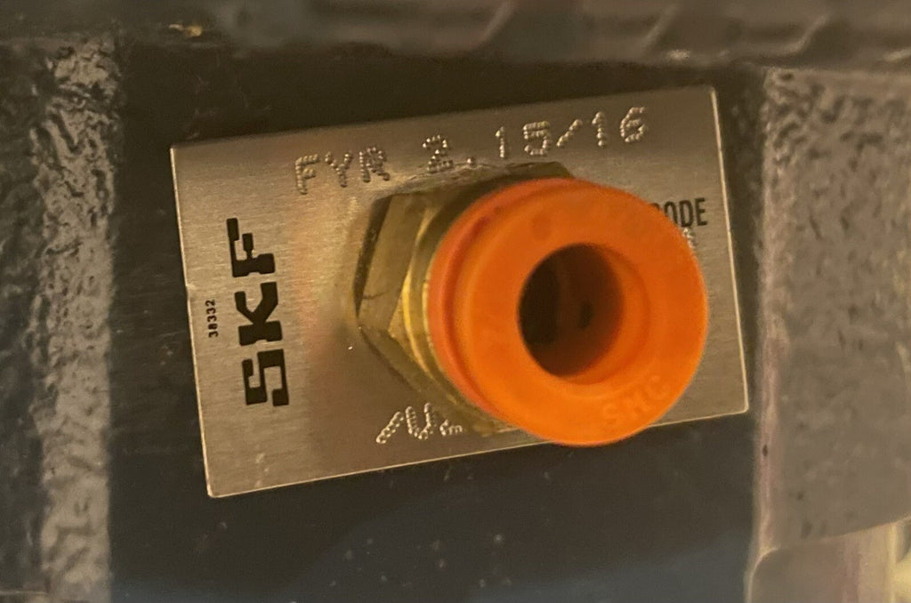 SKF 2.15/16 VZ730 Roller Bearing Unit Flange Mount NEW! FREE SHIPPING!