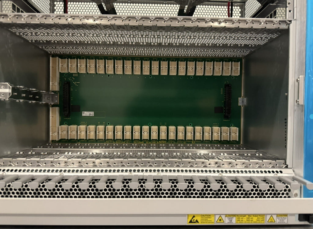 Adva FSP 3000R7-9HU Fiber Service Platform Network Shelf 1078700121 NEW!