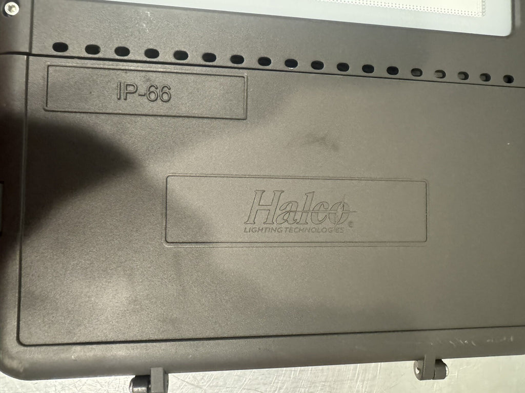 Halco AL300/T3U50/7PRS LED Area Light 300W 5000K NEW IN BOX! FREE SHIPPING!