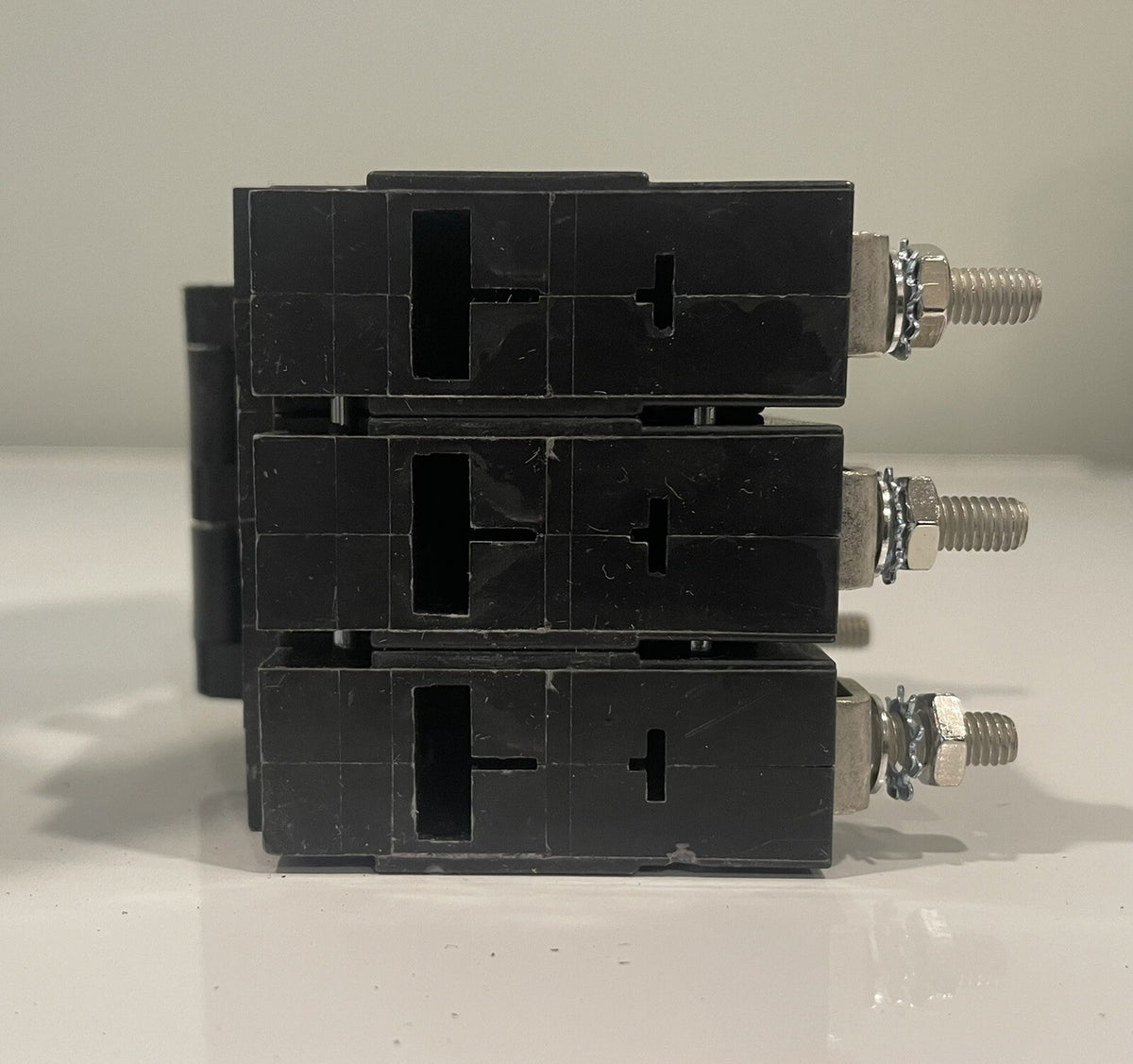 Heinemann AM3R-D3-LC07D-A 50 Amp 250-80V Breaker NEW! FREE SHIPPING!