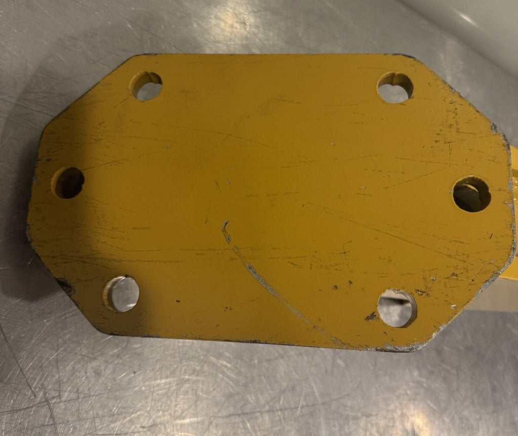 Caterpillar 390-0464 CAT Snow Blade Ripper Mount NEW! FREE SHIPPING!
