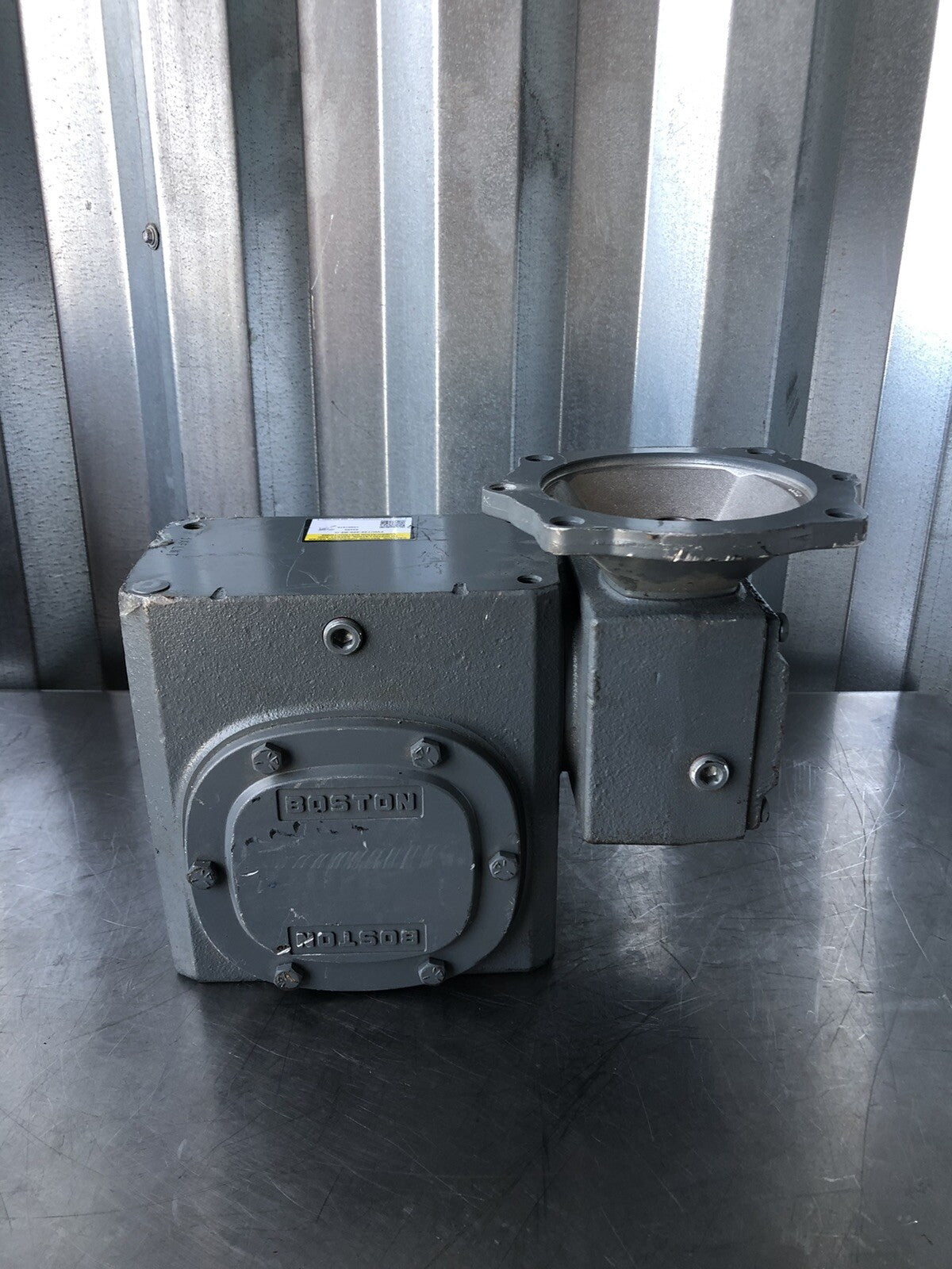Boston Gear FWC726-200-B5-G Worm Gear Speed Reducer 200:1 Ration C-Faced NEW!!!